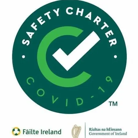 Bed & Breakfast Evergreen Swords