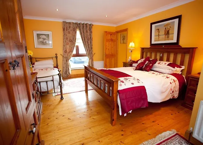 Bed & Breakfast Evergreen Swords