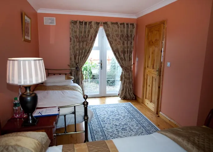 Evergreen Bed & Breakfast 3*